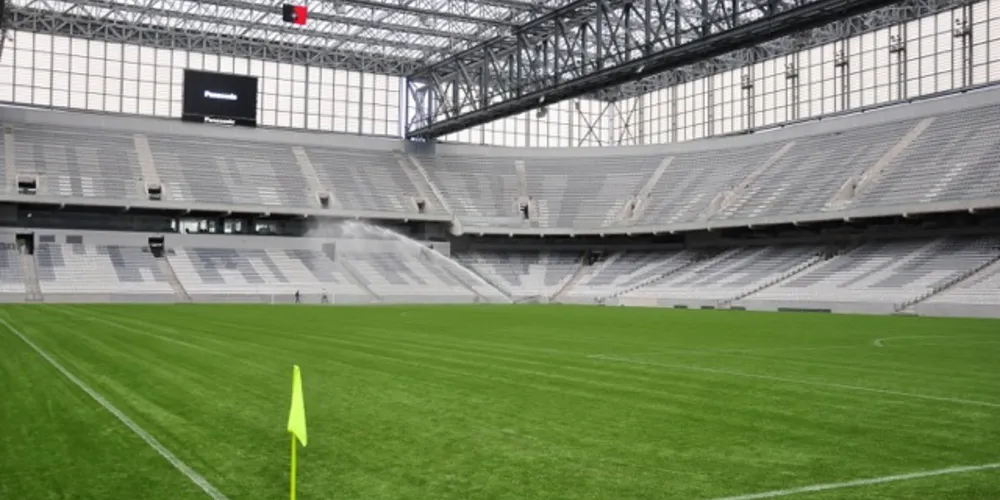 Imagem ilustrativa da imagem Atlético Paranaense estreia gramado sintético em seu estádio
