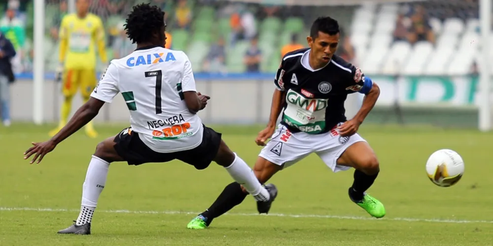 Imagem ilustrativa da imagem Operário é goleado pelo Coritiba e amarga lanterna do PR