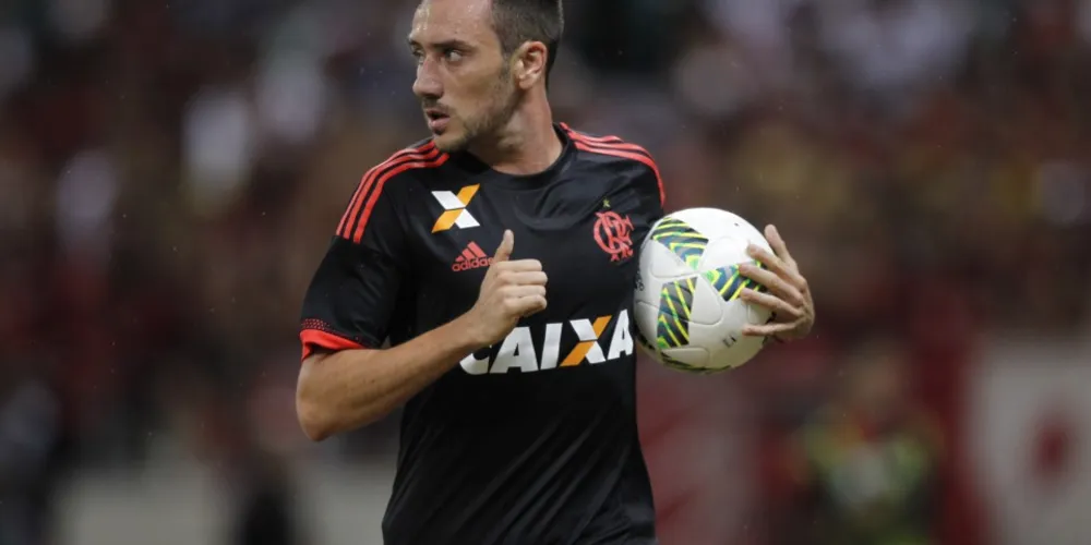 Imagem ilustrativa da imagem Flamengo encara a Portuguesa em Volta Redonda