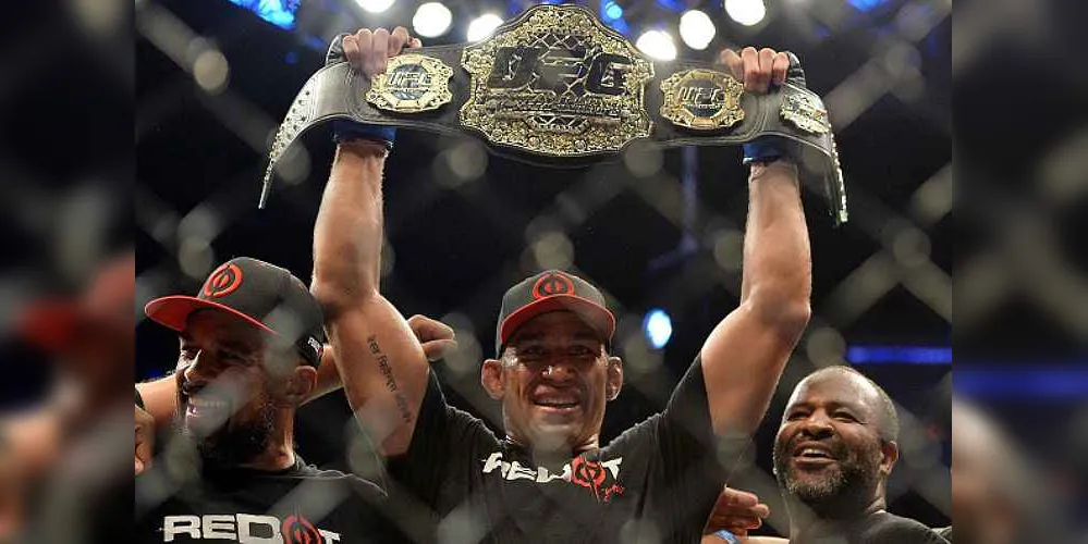 Imagem ilustrativa da imagem UFC confirma evento em Curitiba com Werdum, Belfort e Jacaré