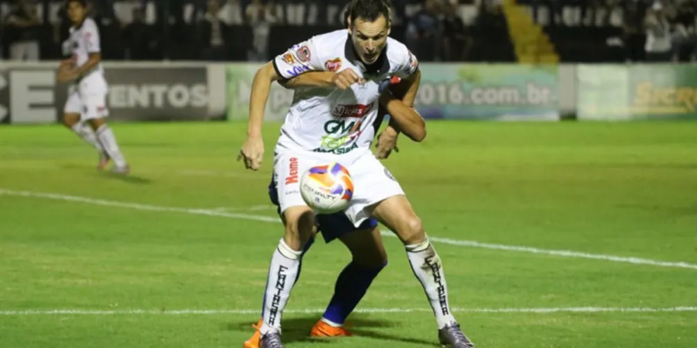 Imagem ilustrativa da imagem Operário perde mais uma e depende de milagre para não cair