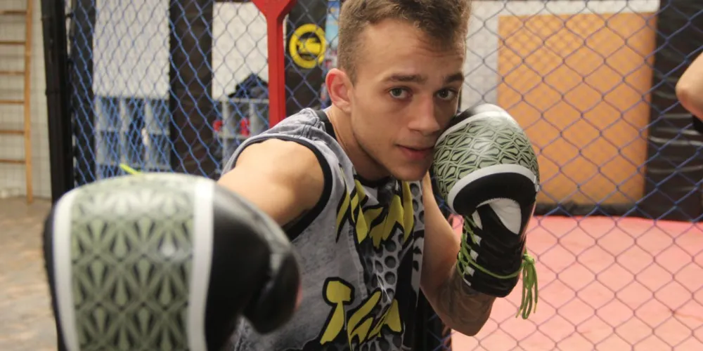 Imagem ilustrativa da imagem Atleta de PG é convocado para seleção sul-brasileira de Muay Thai 