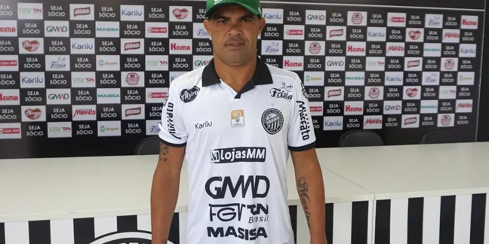 Imagem ilustrativa da imagem Alessandro prevê partida difícil e tensa contra o Foz 