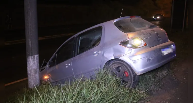 Veículo envolvido no acidente é um Peugeot.