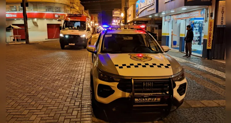 Situação aconteceu próxima ao 'Calçadão' de Ponta Grossa.