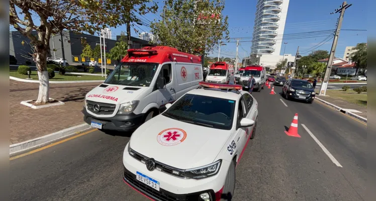 Outras três ambulâncias do Samu foram mobilizadas para o atendimento.