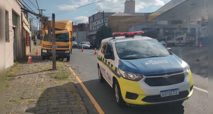 Equipe do Patrulhamento Viário acompanhou a ocorrência.