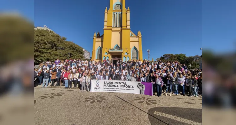 A caminhada iniciou na Praça Barão de Guaraúna, a ‘Praça dos Polacos’, e seguiu pela Avenida Vicente Machado até o Terminal Central.