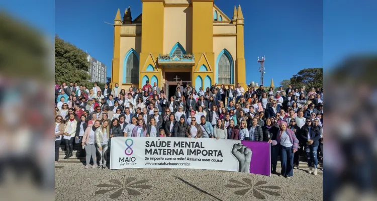 A caminhada iniciou na Praça Barão de Guaraúna, a ‘Praça dos Polacos’, e seguiu pela Avenida Vicente Machado até o Terminal Central.