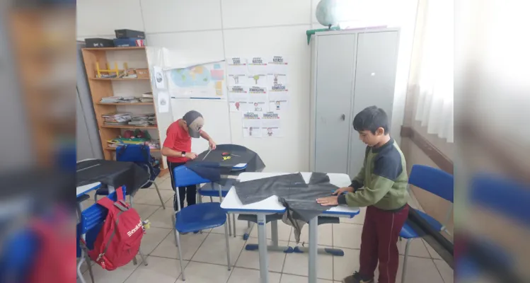 Veja como foi o trabalho de confecção de itens representativos em sala de aula.