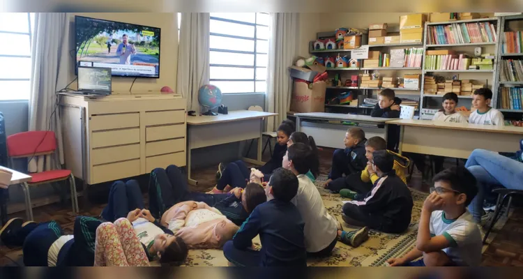 Turma pôde imergir em conceitos e realizar produções por meio da videoaula.