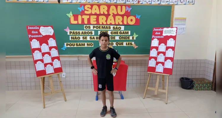 Confira os registros da proposta literária em sala de aula.