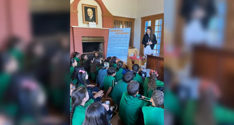 Veja alguns registros do trabalho em sala e da visita ao museu.