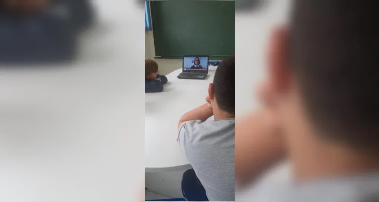 Trabalhos em sala contribuíram para alunos refletirem sobre importante assunto.