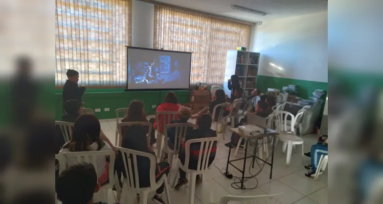 Confira os registros das ações dentro e fora da sala de aula.