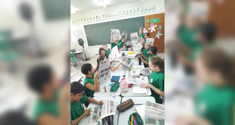 Veja os registros de como foi o trabalho em sala de aula com o Jornal da Manhã.