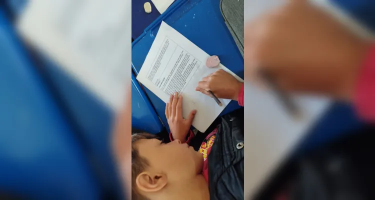 Veja momentos da dinâmica em sala de aula.