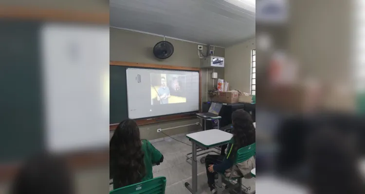 Trabalho em sala de aula explorou conteúdos referenciais sobre energia.