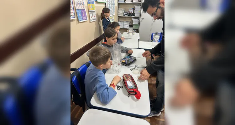 Com a visita dos acadêmicos de engenharia da UTFPR, a turma pode se aprofundar nos estudos sobre reciclagem e reutilização.