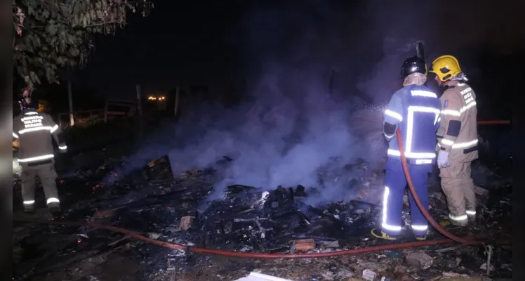 Ocorrência aconteceu na noite desta quinta-feira (23).