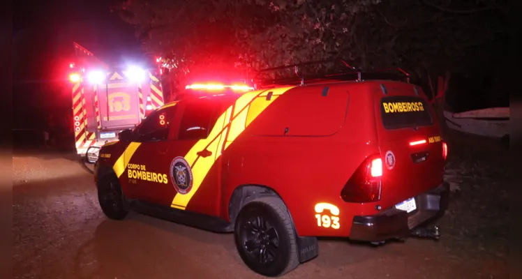 Incêndio mobilizou Corpo de Bombeiros.