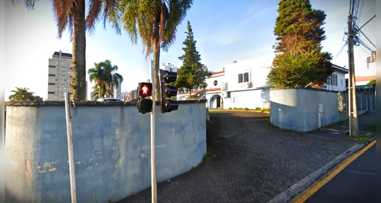 Antiga sede da Polícia Federal, onde ficará o novo McDonald's.