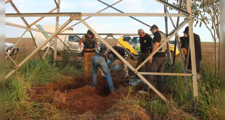 Polícia encontra maxilar humano no Jardim Manacás em PG