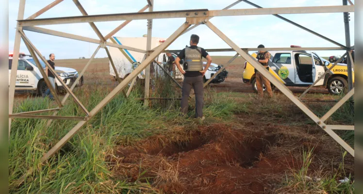 Polícia encontra maxilar humano no Jardim Manacás em PG