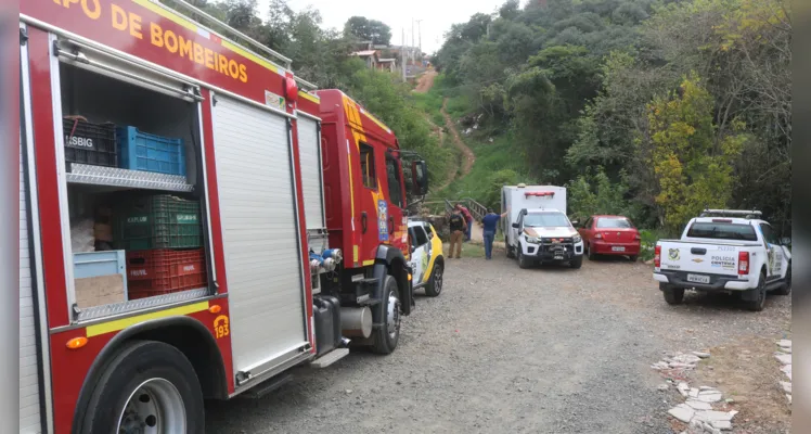 Corpo de Bombeiros auxiliou no resgate.