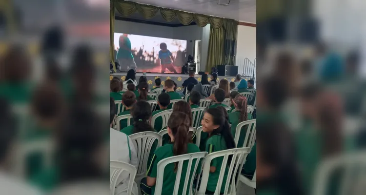 Confira como foi a participação dos educandos, dentro e fora da sala de aula.