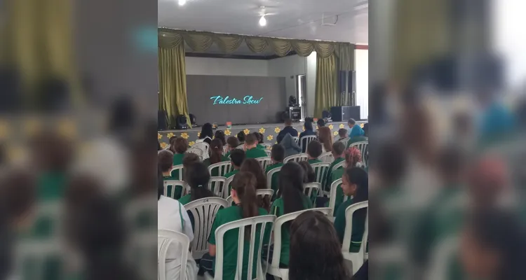 Confira como foi a participação dos educandos, dentro e fora da sala de aula.