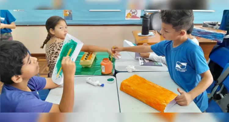 Uma das atividades realizadas pela turma consistiu na elaboração de maquetes sobre as temáticas trabalhadas.