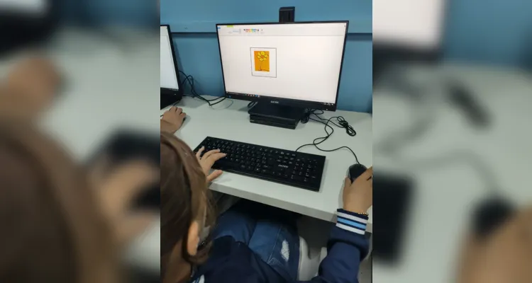 Tecnologia foi importante aliada no trabalho dos alunos sobre a temática.