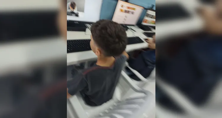 Tecnologia foi importante aliada no trabalho dos alunos sobre a temática.