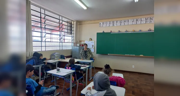 O trabalho envolveu uma série de atividades, como entrevistas e a confecção de materiais em homenagem aos profissionais.