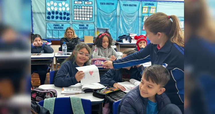 RS agradece cartas e doações enviadas por alunos de Ponta Grossa