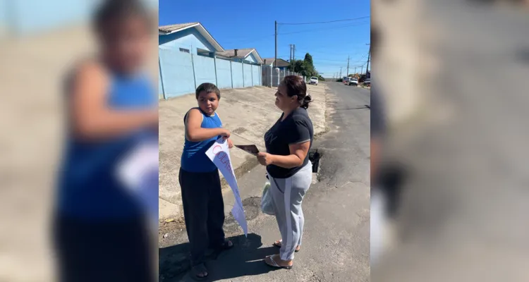 Uma saída a campo, nas redondezas da escola, também foi realizada pelos alunos.