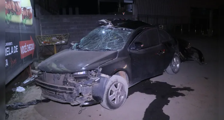 Acidente aconteceu na noite deste sábado na avenida Souza Naves