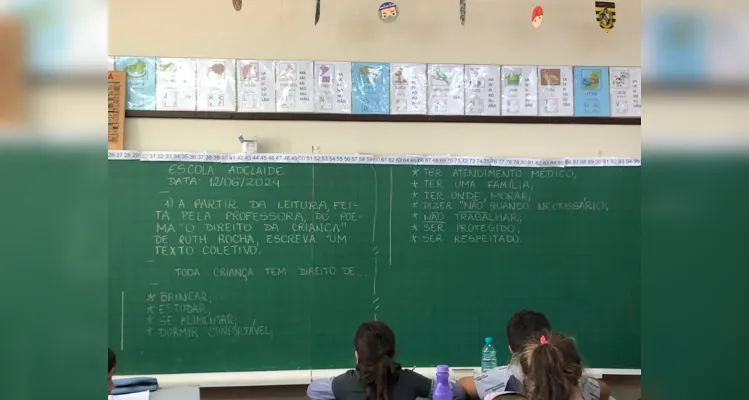 Com inúmeras atividades, os educandos puderam absorver diversos conhecimentos e também transmiti-los a seus familiares.