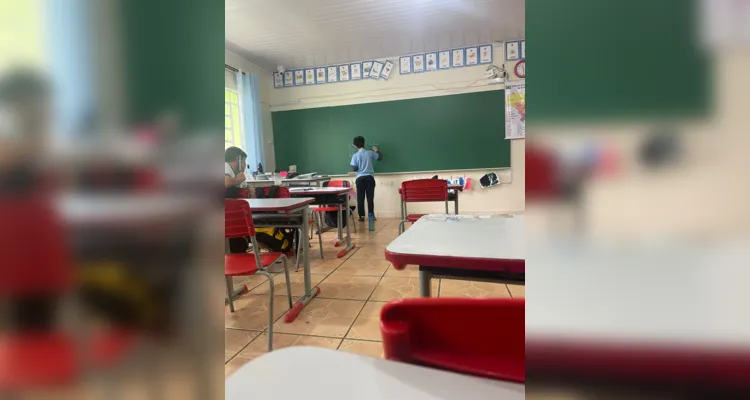 Uma das tarefas dos alunos foi desenvolver situações problema com a operação matemática destinada ao grupo.