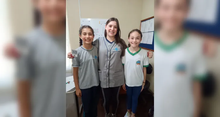 A turma também realizou entrevistas com professoras da escola sobre como elas lidam com as emoções em seu dia a dia.