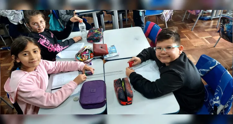 A turma realizou as atividades mesclando estudos teóricos e dinâmicas práticas.