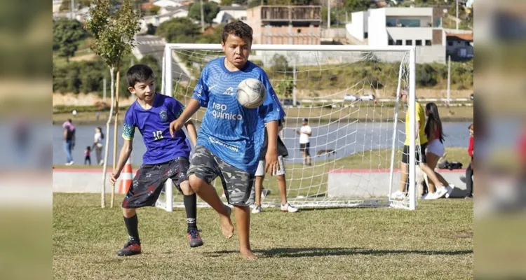 Terá mini futebol, mini basquete, xadrez gigante, tênis de mesa, cama elástica e jogos de tabuleiro.