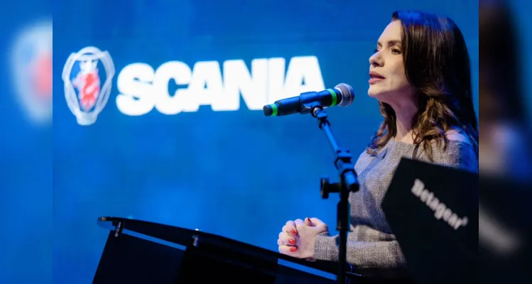 Prefeita Karla Galende.