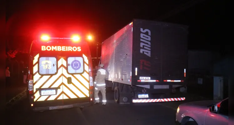 Acidente aconteceu na noite desta quarta, no Parque Nossa Senhora das Graças