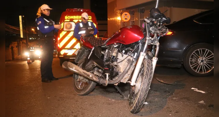 Colisão envolveu uma motocicleta e um automóvel