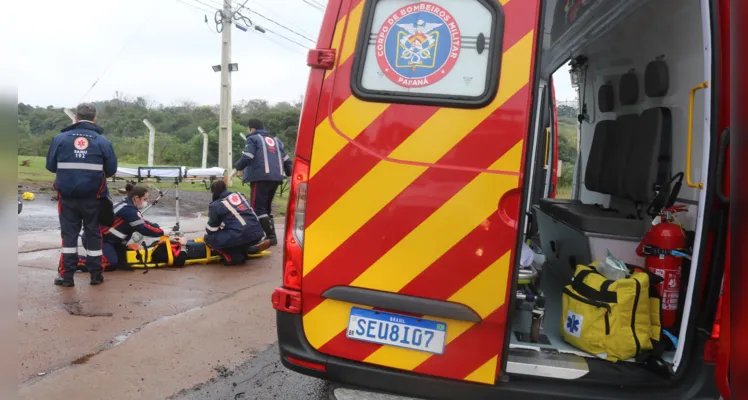 Dos quatro ocupantes dos carros, o condutor do Palio e uma passageira do Celta ficaram feridos