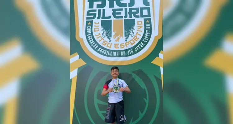 Atleta conquistou duas medalhas no Brasileiro