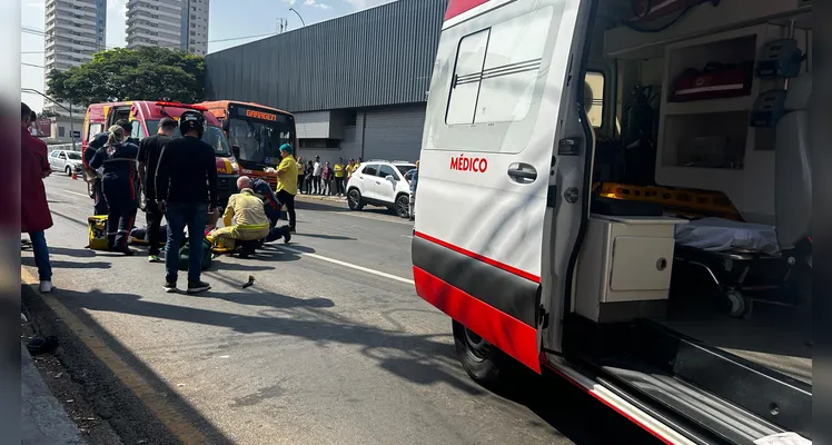 Acidente mobilizou equipes do Siate e do Samu.