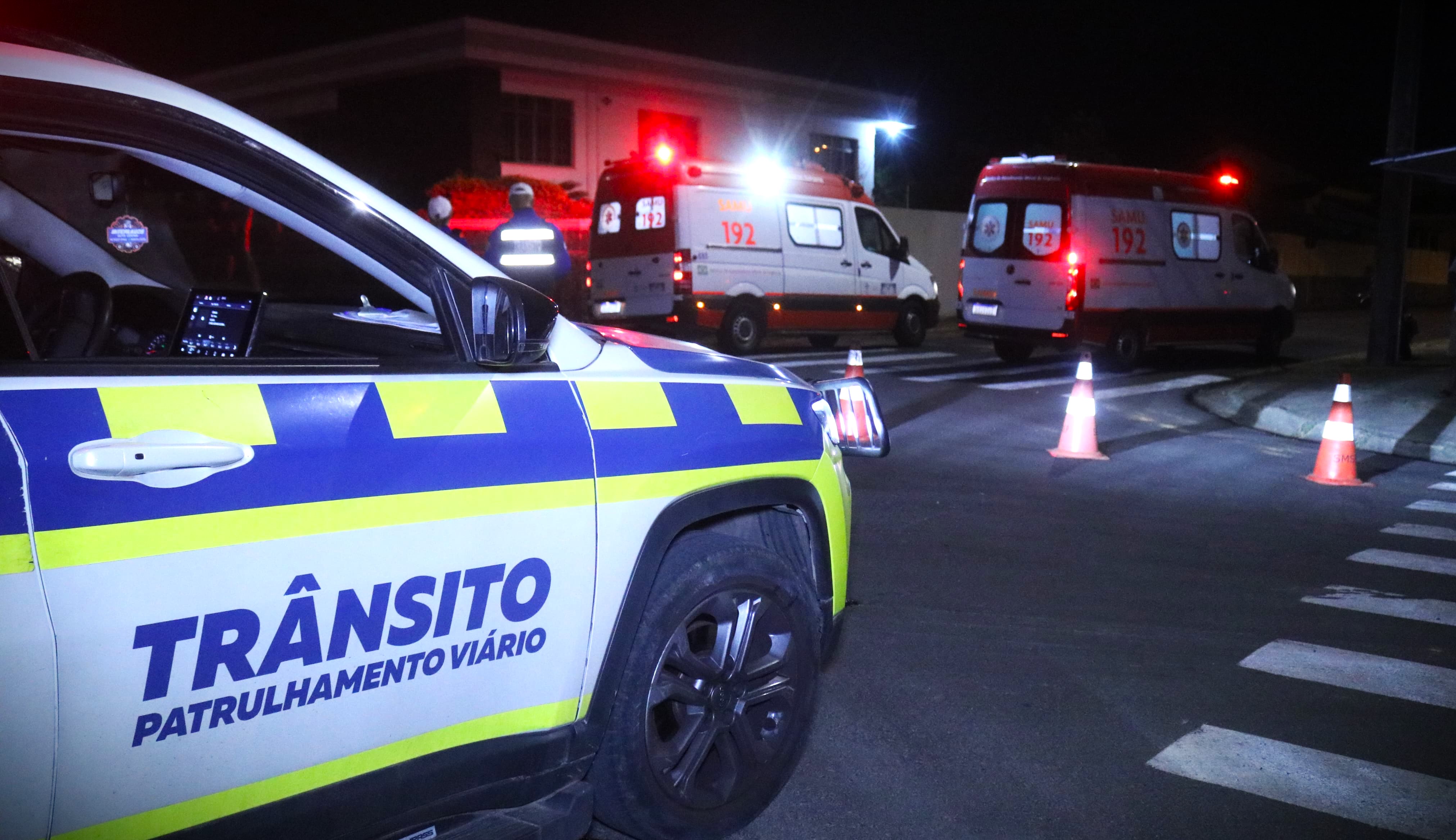 Equipes de segurança e de socorro realizaram os atendimentos.